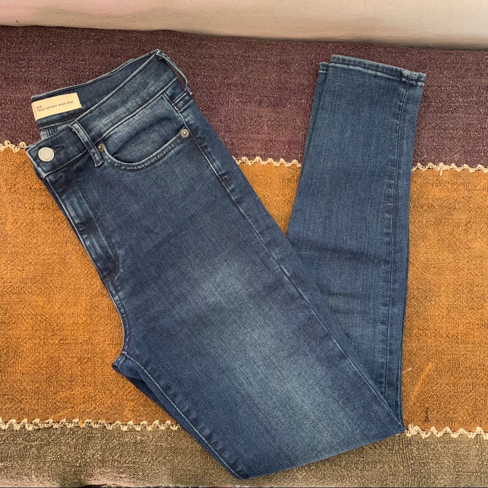 Gap True Skinny Jeans High Rise 26R